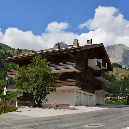 4 Pers. Au Pied Des Pistes Avec Balcon Sud - - Fr-1-241-123 Le Grand-Bornand