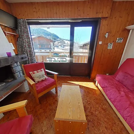 4 Pers. Au Pied Des Pistes Avec Balcon Sud - - Fr-1-241-123 Apartament *