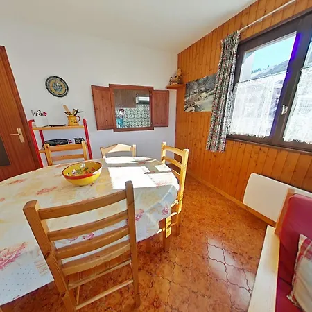 4 Pers. Au Pied Des Pistes Avec Balcon Sud - - Fr-1-241-123